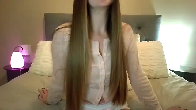 TaylorWest62 online show from December 2025 02:41:02 PM