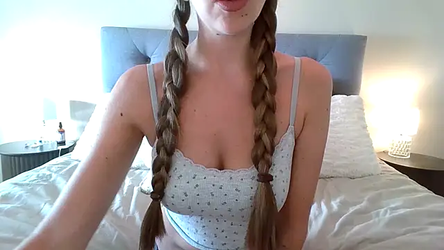 TaylorWest62 online show from September 2025 02:01:01 PM