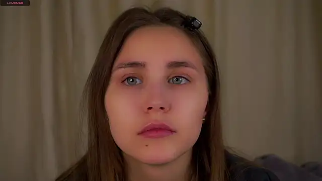 EthalFlowers online show from December 2025 01:32:02 AM