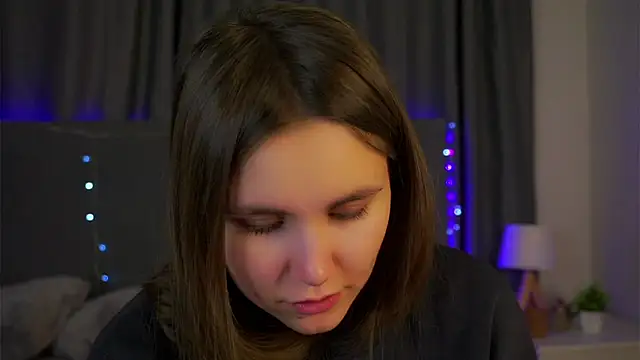 EthalFlowers online show from January 2026 01:31:02 AM