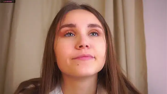 EthalFlowers online show from December 2025 01:06:02 AM