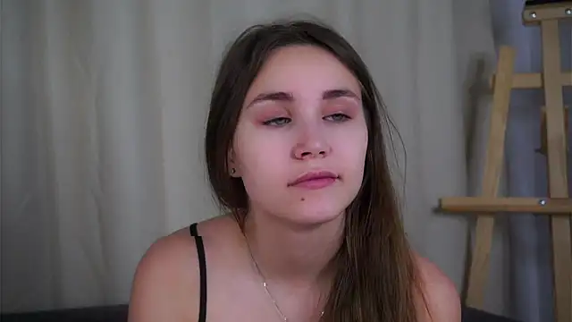 EthalFlowers online show from November 2025 12:36:02 AM