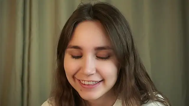 EthalFlowers online show from November 2025 02:03:01 AM