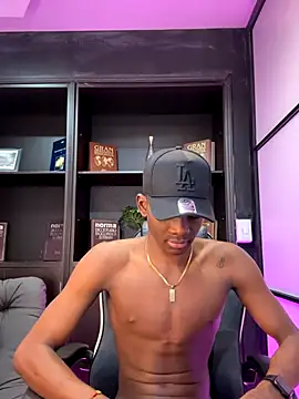 Brycce santos online show from October 2025 02:18:02 PM