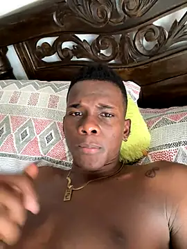 Brycce santos online show from September 2025 04:01:01 PM