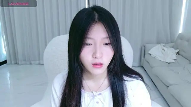 Snapshot of rainybb chatting on October 2025 07:42:01 AM rainybb online show from October 2025 07:42:01 AM