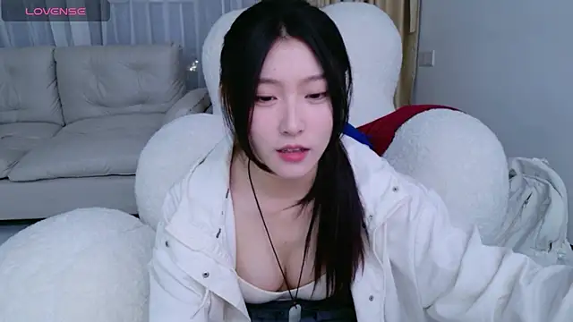 Snapshot of rainybb chatting on September 2025 12:33:01 PM rainybb online show from September 2025 12:33:01 PM