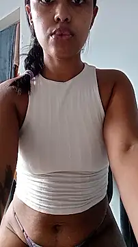 indiazinhabella27 online show from February 2026 05:53:02 PM