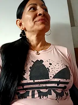 Snapshot of maturexxxnaughty chatting on October 2025 12:07:01 PM maturexxxnaughty online show from October 2025 12:07:01 PM