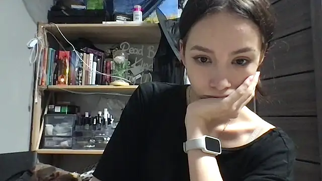 Yuna5343 online show from October 2025 07:05:02 PM