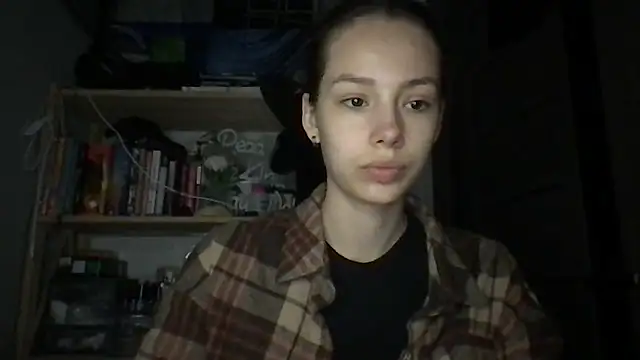 Snapshot of Yuna5343 chatting on October 2025 08:41:02 PM Yuna5343 online show from October 2025 08:41:02 PM