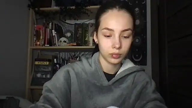 Yuna5343 online show from February 2026 08:52:02 PM