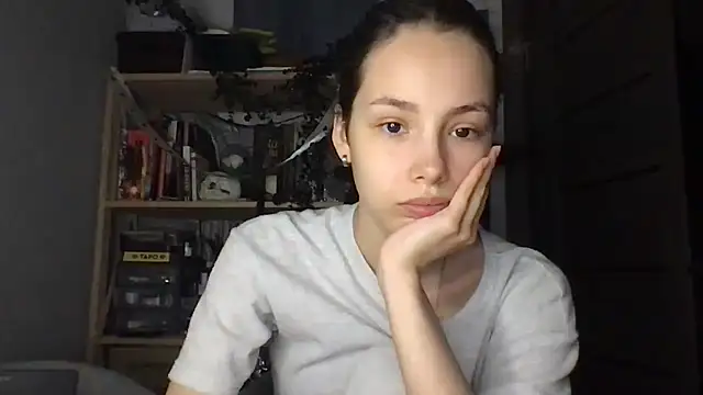 Yuna5343 online show from February 2026 08:52:02 PM