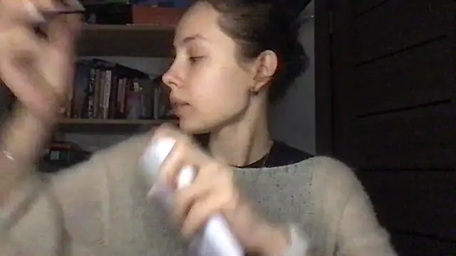 Snapshot of Yuna5343 chatting on November 2025 10:26:02 PM Yuna5343 online show from November 2025 10:26:02 PM