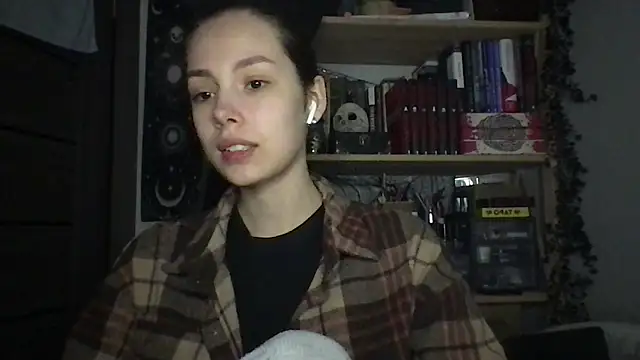 Yuna5343 online show from March 2026 09:27:02 PM