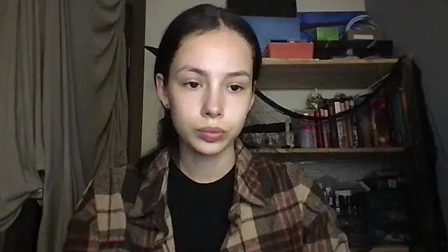 Snapshot of Yuna5343 chatting on November 2025 08:01:02 PM Yuna5343 online show from November 2025 08:01:02 PM