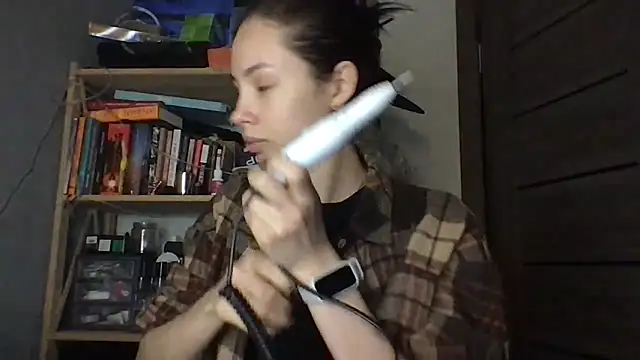 Yuna5343 online show from December 2025 08:22:02 PM