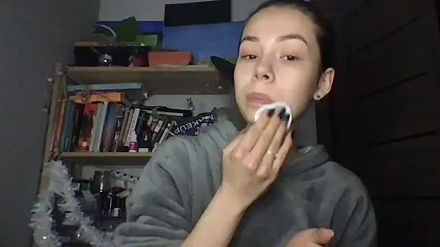 Yuna5343 online show from January 2026 08:34:01 PM