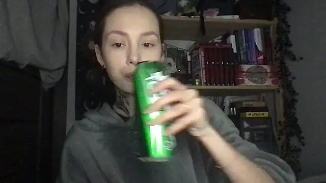 Yuna5343 online show from April 2026 07:52:01 PM