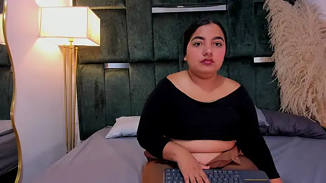 Chloe jackson25 online show from October 2025 06:41:02 PM
