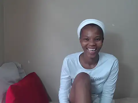 Snapshot of _SweetLips_ chatting on September 2025 10:09:01 AM SweetLips online show from September 2025 10:09:01 AM