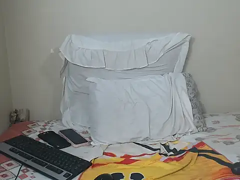  SweetLips  online show from February 2026 04:07:01 PM