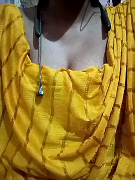kaviyaponnu0987 online show from May 2026 08:23:01 PM