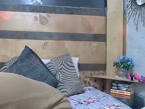 Juicy Candy-Reloaded online show from December 2025 08:25:01 PM