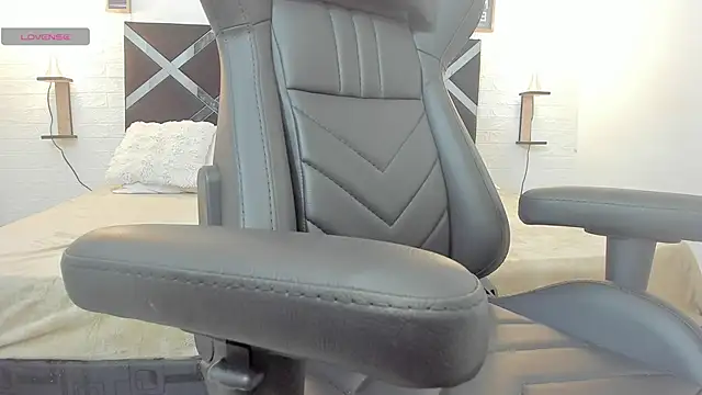 Snapshot of Katalina_red chatting on September 2025 07:10:02 PM Katalina red online show from September 2025 07:10:02 PM