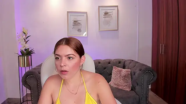 Madelin carter online show from October 2025 07:14:01 PM