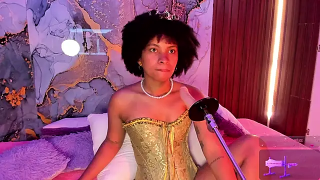 Lolalewis777 online show from November 2025 04:56:02 PM