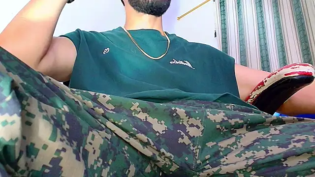 Snapshot of DaveSoldier chatting on February 2026 05:29:02 AM DaveSoldier online show from February 2026 05:29:02 AM