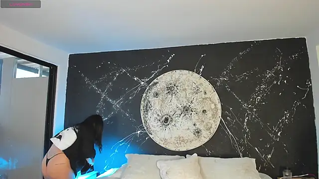 ShaniaDaniels online show from November 2025 10:25:02 PM