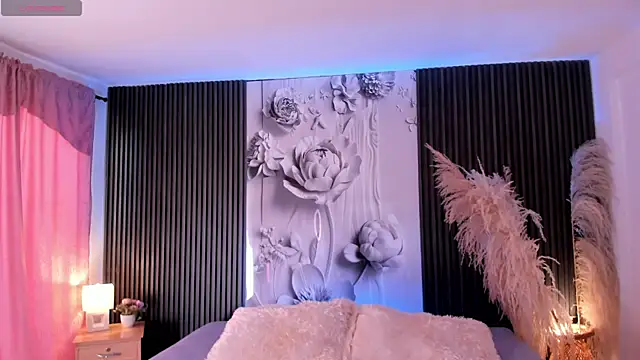 ShaniaDaniels online show from April 2026 09:21:01 PM