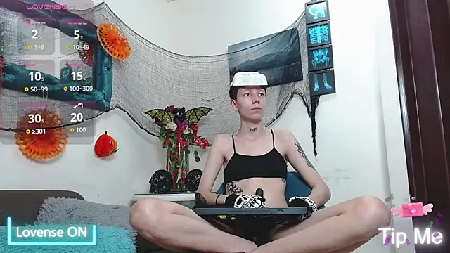 LiamBrown09 online show from October 2025 07:44:02 PM