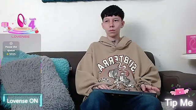 LiamBrown09 online show from January 2026 12:10:02 PM