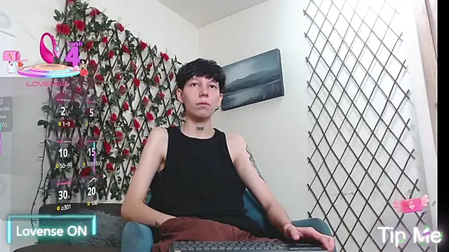LiamBrown09 online show from May 2026 07:20:02 PM