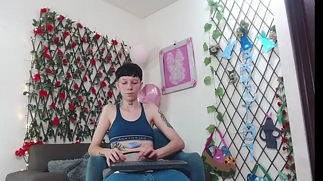 LiamBrown09 online show from April 2026 07:06:02 PM