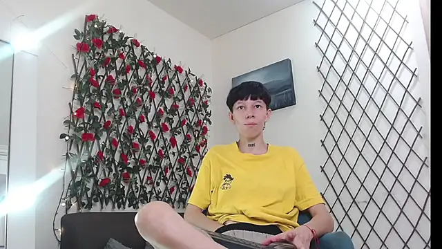 LiamBrown09 online show from May 2026 07:29:01 PM