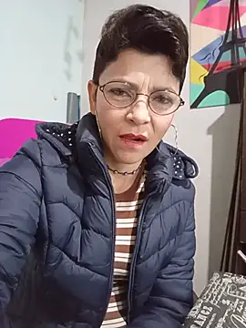 Lulypsicologasexual online show from June 2026 12:00:02 PM