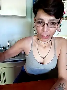 Snapshot of Lulypsicologasexual chatting on October 2025 06:34:01 PM Lulypsicologasexual online show from October 2025 06:34:01 PM