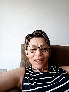 Lulypsicologasexual online show from November 2025 09:04:01 PM