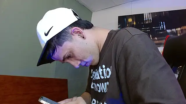 alexgiraldo   online show from June 2026 01:14:01 AM