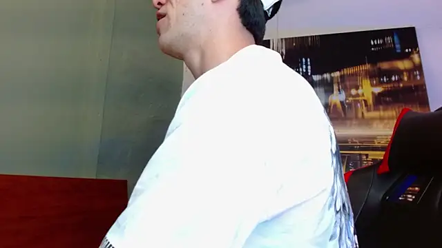 alexgiraldo   online show from June 2026 12:56:01 AM