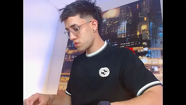 alexgiraldo   online show from March 2026 12:05:02 AM