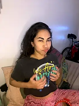 Snapshot of jessens144 chatting on October 2025 02:45:01 AM jessens144 online show from October 2025 02:45:01 AM