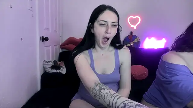 torithequeen online show from February 2026 03:03:02 PM