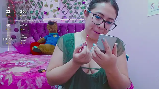 Estrella  sex online show from September 2025 12:21:01 PM