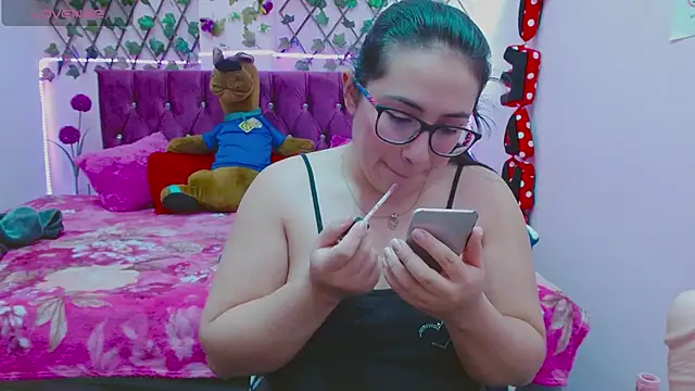 Estrella  sex online show from September 2025 08:44:01 PM