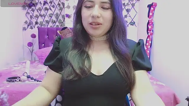 Estrella  sex online show from September 2025 09:44:02 PM